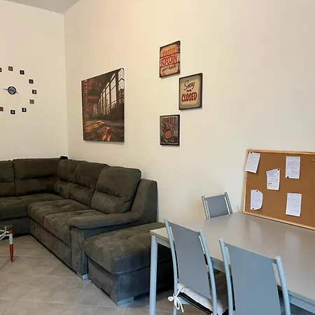 Gens Fulvia برينديسي