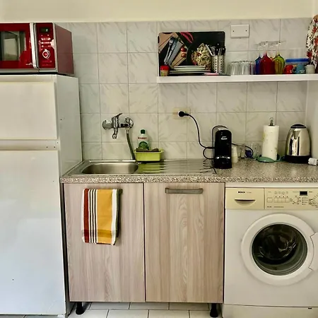 Gens Fulvia * برينديسي